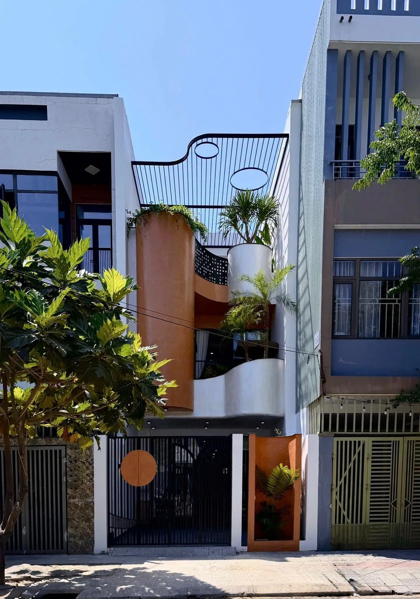 Bán nhà 3 tầng mới 100% mặt tiền đường 7,5m, 100m2 tại Hòa Xuân, Đà Nẵng - Ảnh thu nhỏ 2