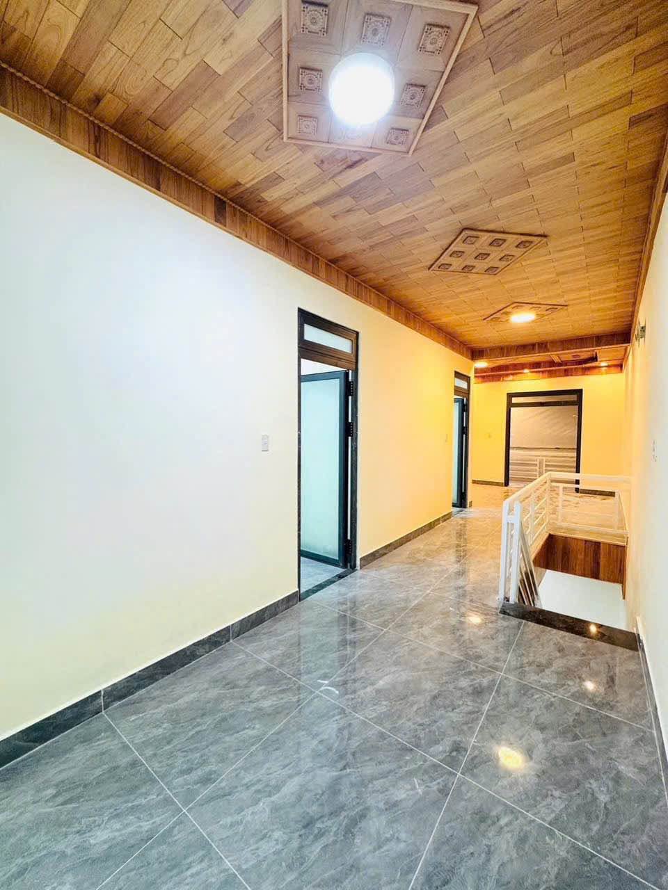 Bán nhà 2 tầng 3PN 170m2 Nguyễn Hoàng, Đà Lạt - Ảnh thu nhỏ 2