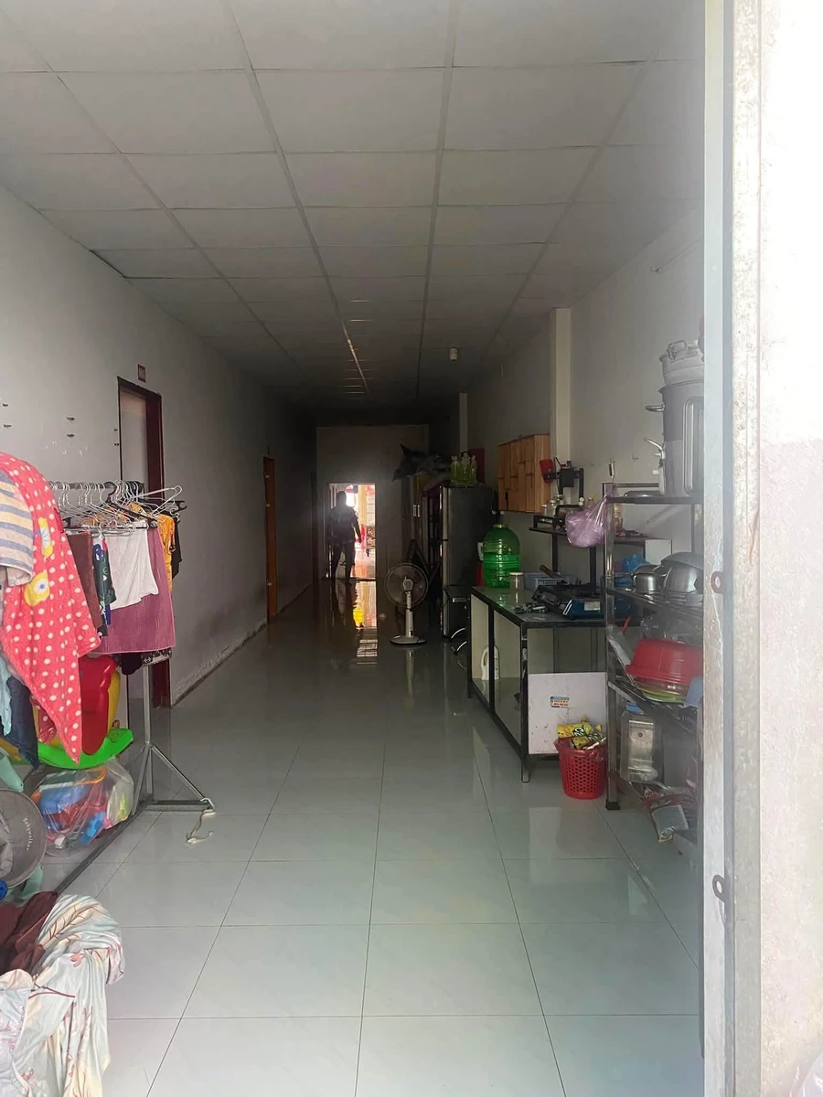 Bán gấp nhà nghỉ 10 phòng đường Lạc Hồng, Rạch Giá, An Giang giá 3 tỷ - Ảnh thu nhỏ 3