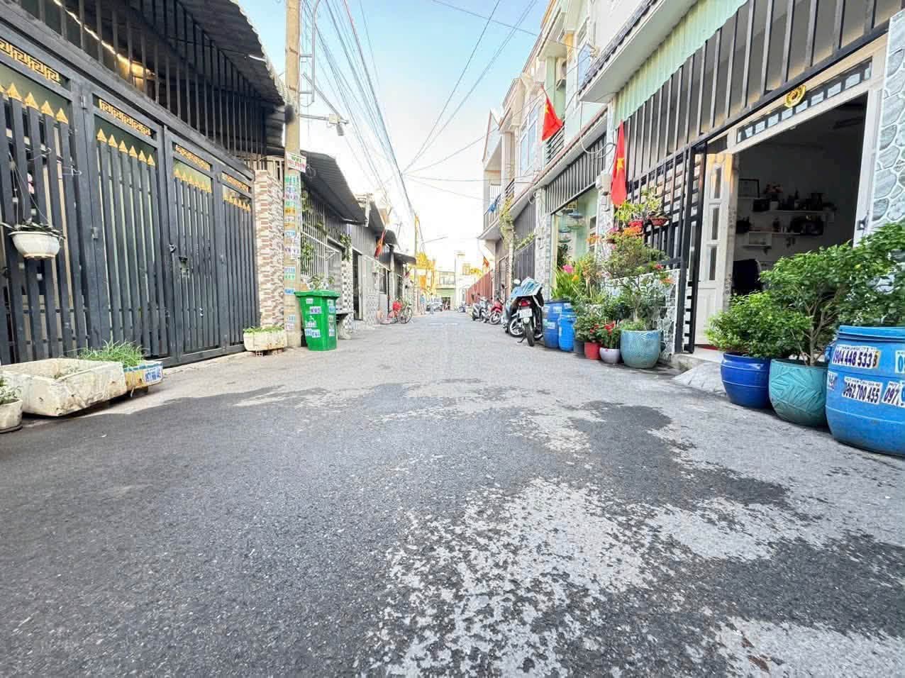 Bán nhà 1 trệt 1 lầu 54m² Tân Đông Hiệp, Dĩ An, Bình Dương