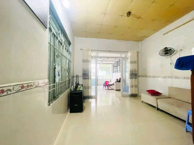 Bán nhà hẻm ô tô 2PN Nguyễn Hội Phan Thiết 99m2, 1.8 tỷ
