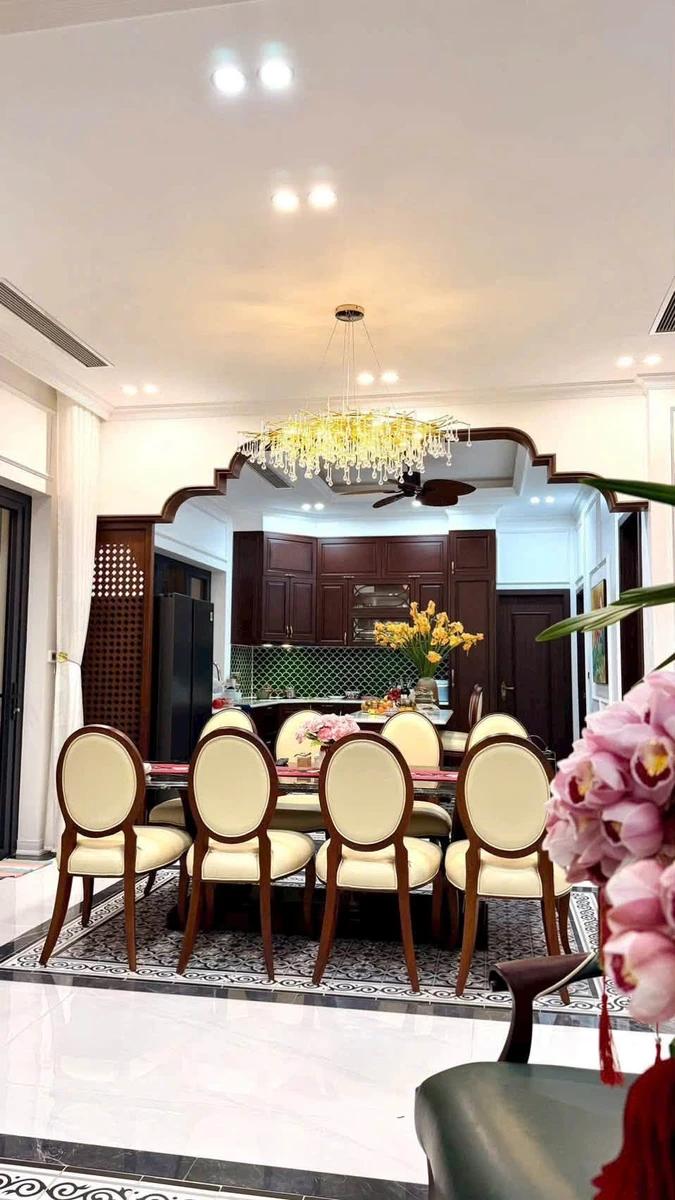 Bán biệt thự 3 tầng Nghi Phú 219m2, 11,5 tỷ - Ảnh 1
