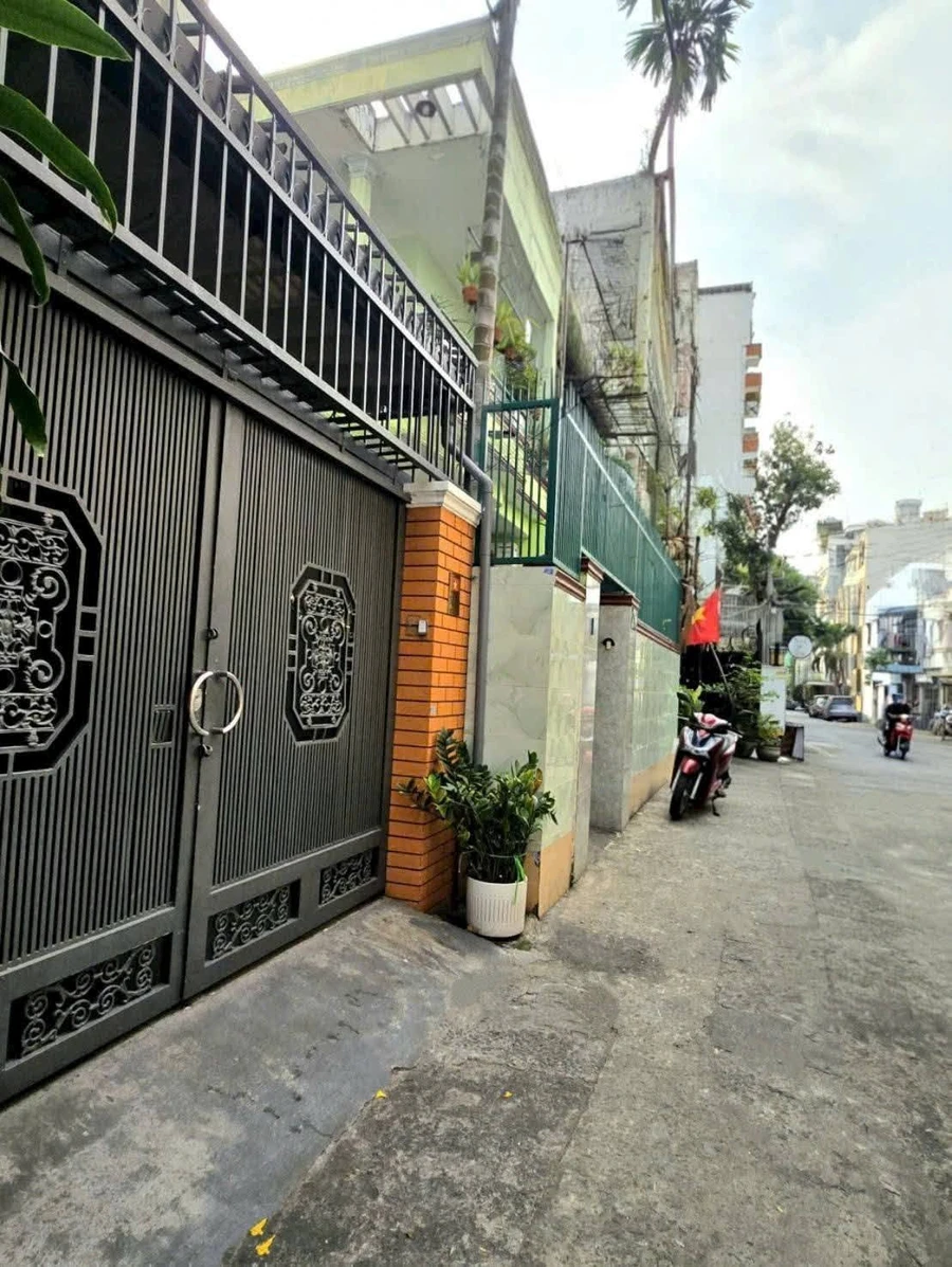 Bán nhà Phú Nhuận 4 tầng 64m² gần Công Viên Gia Định 13 tỉ - Ảnh thu nhỏ 2