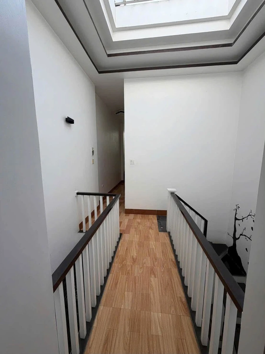 Bán nhà 1 trệt 1 lầu 136.44m² KDC Văn Thánh 2 tỷ - Ảnh thu nhỏ 4