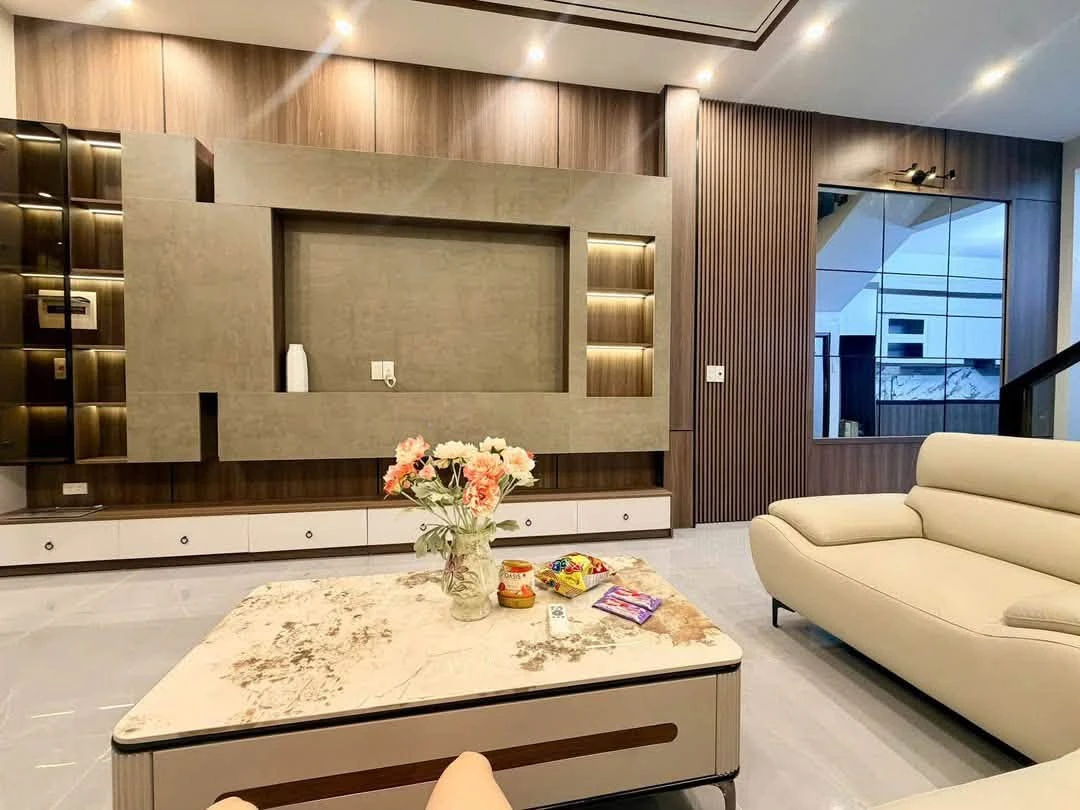 Bán nhà 3 tầng 50m² trung tâm Hải Dương, 3 tỷ 280 triệu - Ảnh 1