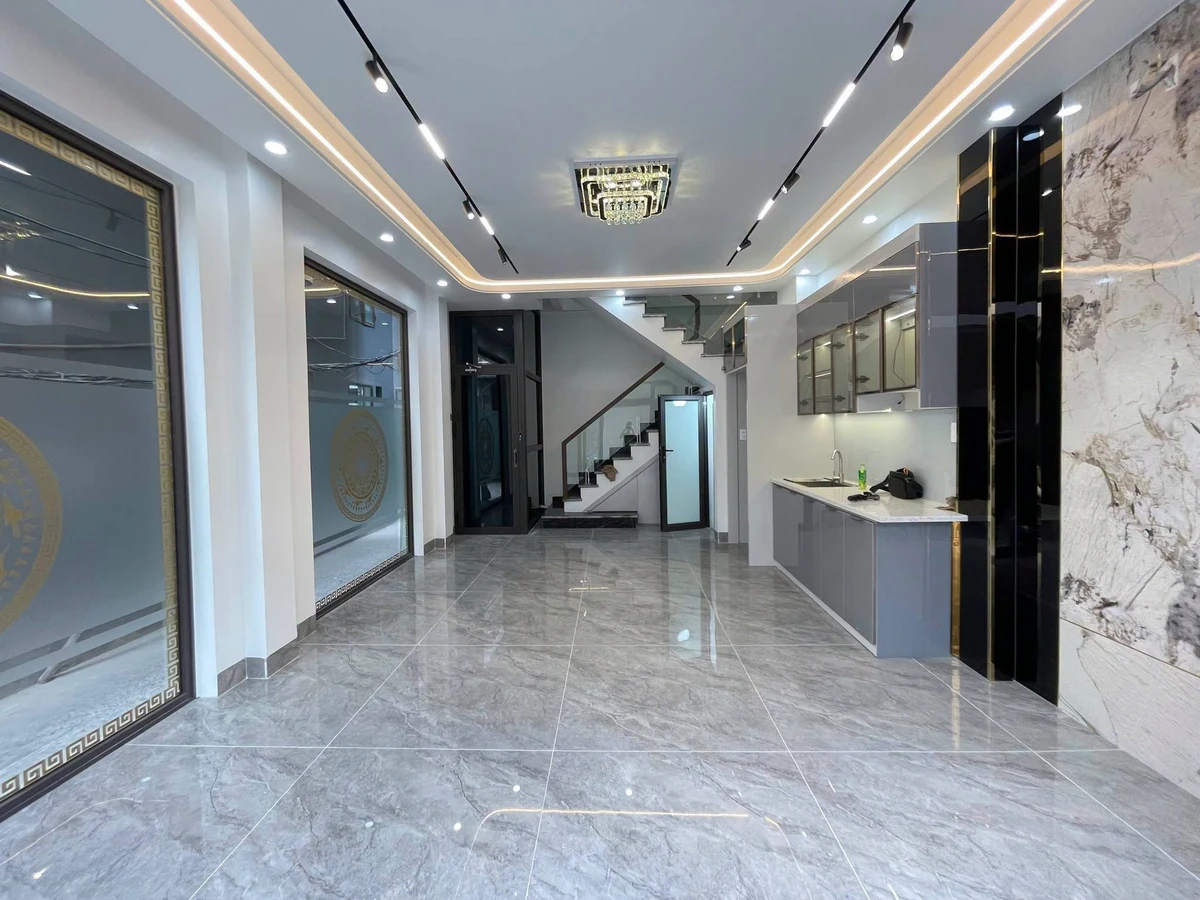 Bán nhà 5 tầng 45m² mặt tiền Quận 1 - Ảnh thu nhỏ 4