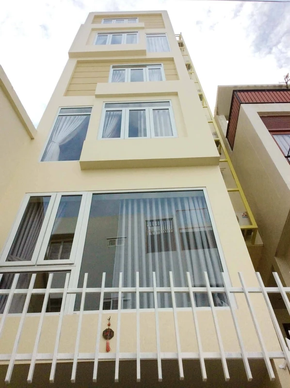 Bán nhà hẻm Pasteur 75,6m2, 1 trệt 5 lầu, 5 căn hộ cho thuê, Lộc Thọ, Nha Trang