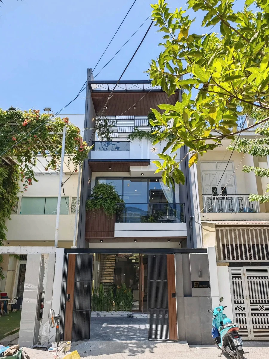 Bán nhà 3 tầng 100m2 7 tỷ Hòa Xuân - Ảnh thu nhỏ 3