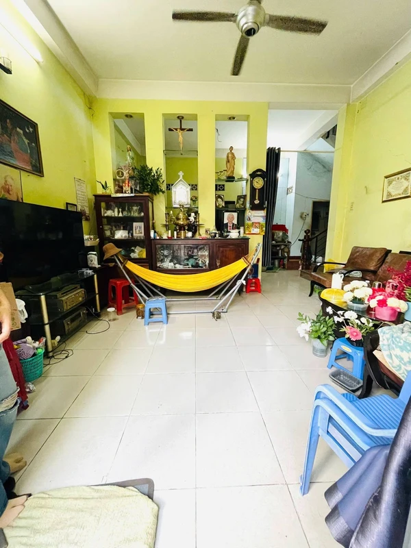 Bán nhà lầu 1 trệt 1 lầu 100m² Phú Trịnh, Phan Thiết 750ti
