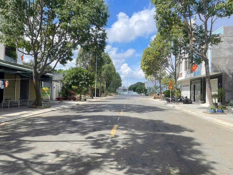 Bán đất mặt tiền Nguyễn Thái Học 95m2, phường Long Toàn, TP Bà Rịa