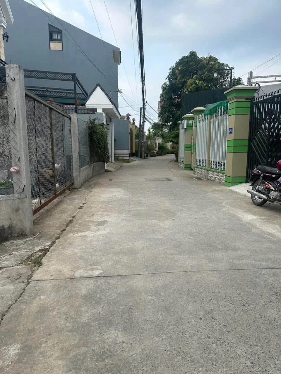 Bán nhà mới hoàn thiện 97m2 hẻm xe hơi, Phường Phú Khương, Bến Tre - Ảnh 1