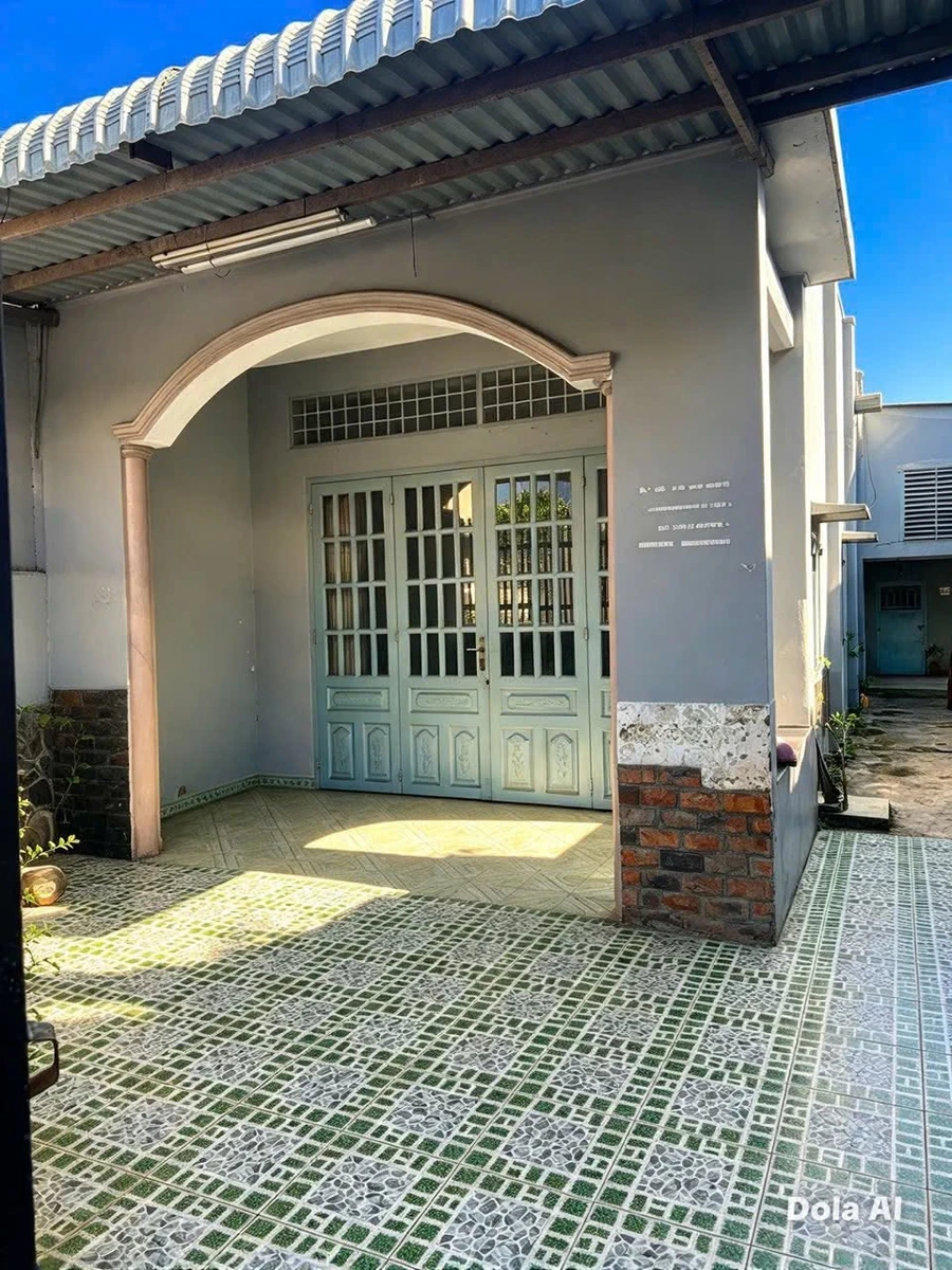 Nhà 200m² 3 phòng ngủ gần trường Tân Phong, Tân Triều - Ảnh thu nhỏ 2