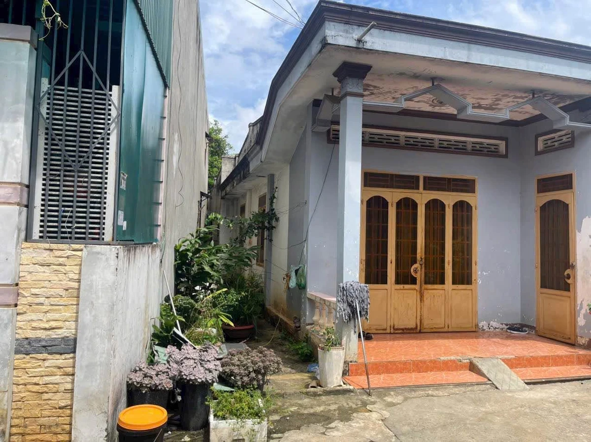 Bán đất hẻm Lê Minh Xuân 72m² 2 tỷ 450 - Ảnh thu nhỏ 2