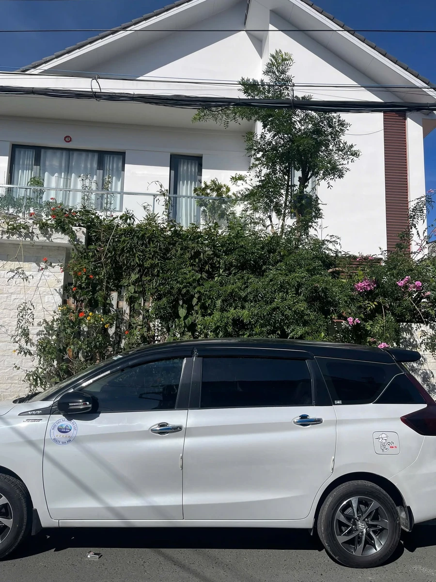 Bán villa sân vườn lô góc mặt tiền Cổ Loa, Phường 2, Đà Lạt, 170m², 15 tỷ - Ảnh thu nhỏ 2