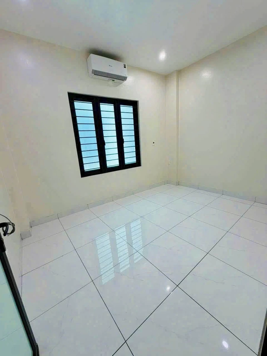 Bán nhà 3 tầng 42.56m2 phố Vũ Hựu, 2 tỷ 650 triệu - Ảnh thu nhỏ 4