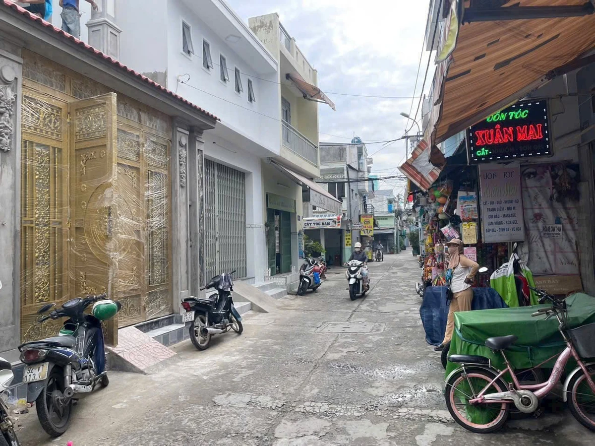 Nhà bán 5 tầng 55m² Bình Tân 6,48 tỷ sổ hồng sẵn - Ảnh thu nhỏ 2