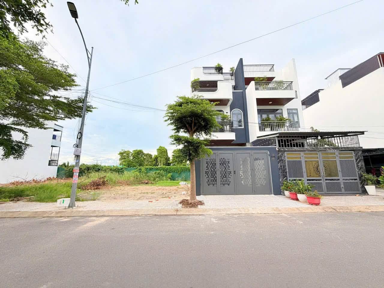 Bán đất Gói 4 KĐT Mỹ Gia Nha Trang 100m2, 4,3 tỷ
