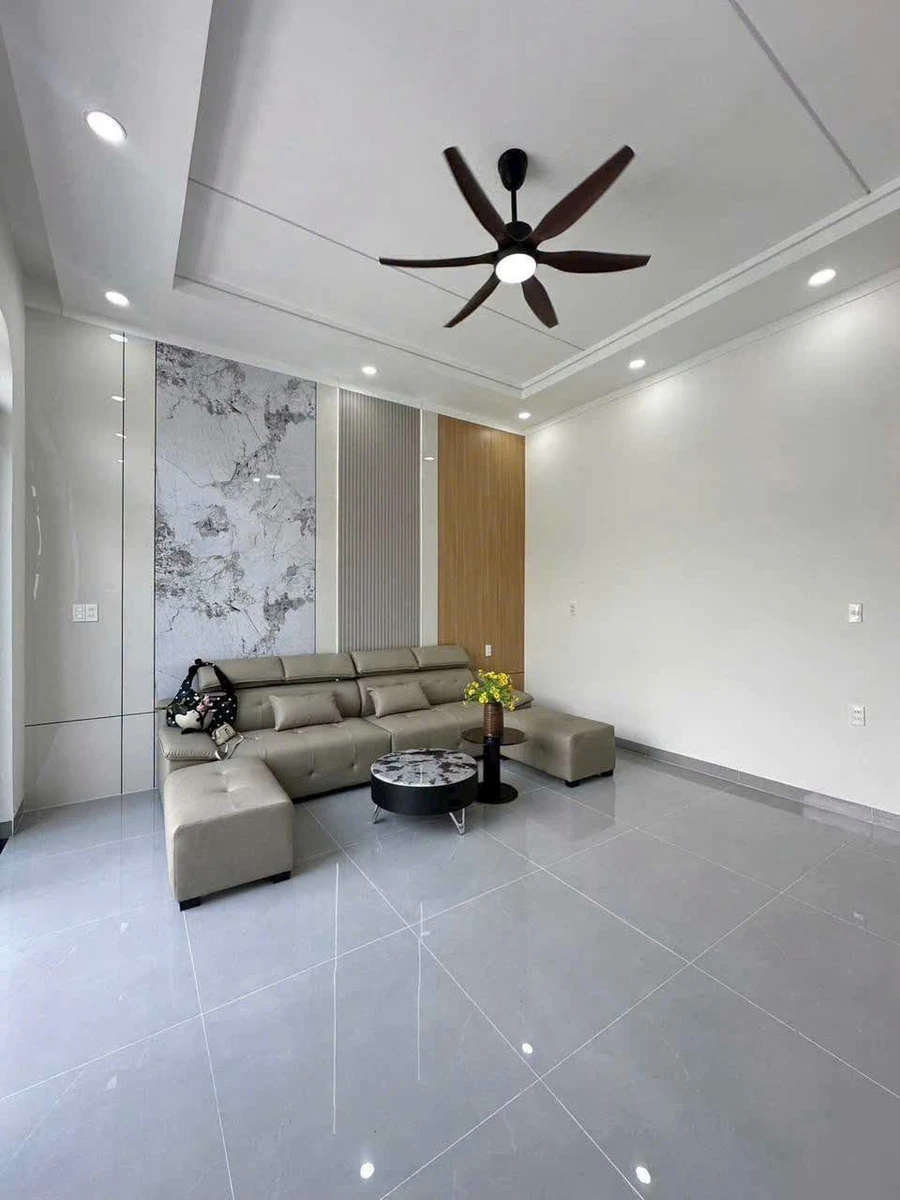 Bán nhà sổ riêng 2PN, 100m² gần chợ Quang Thắng, Quận 12 - Ảnh thu nhỏ 4