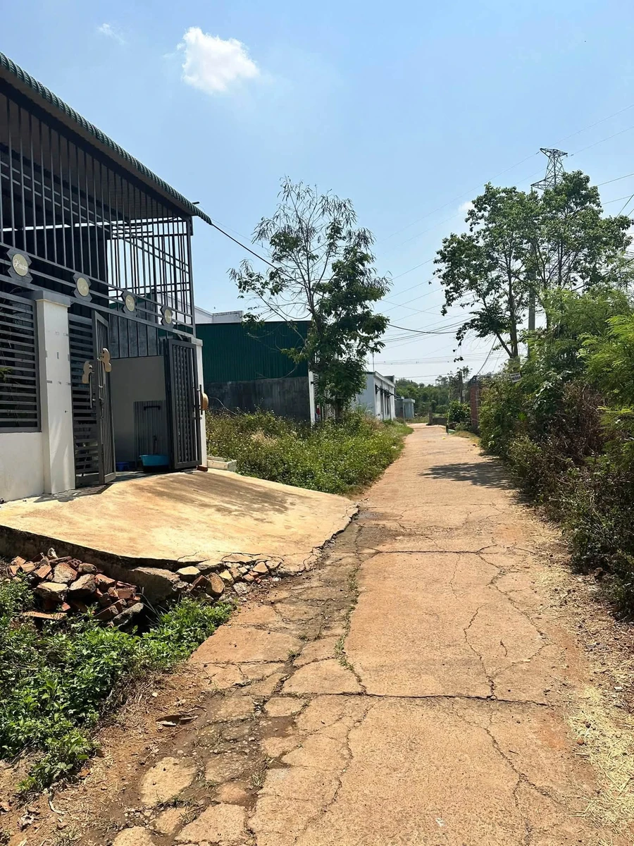 Bán đất mặt tiền Thôn 4 Bình Mỹ 5,1x21m 1 tỷ 90 - Ảnh 1
