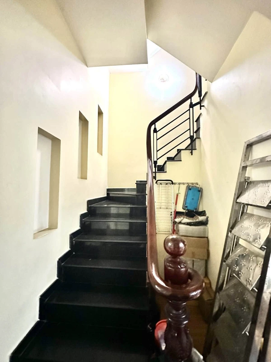 Bán nhà 4 tầng 2 mặt tiền 80m² Quận 12 12.99 tỷ - Ảnh thu nhỏ 2