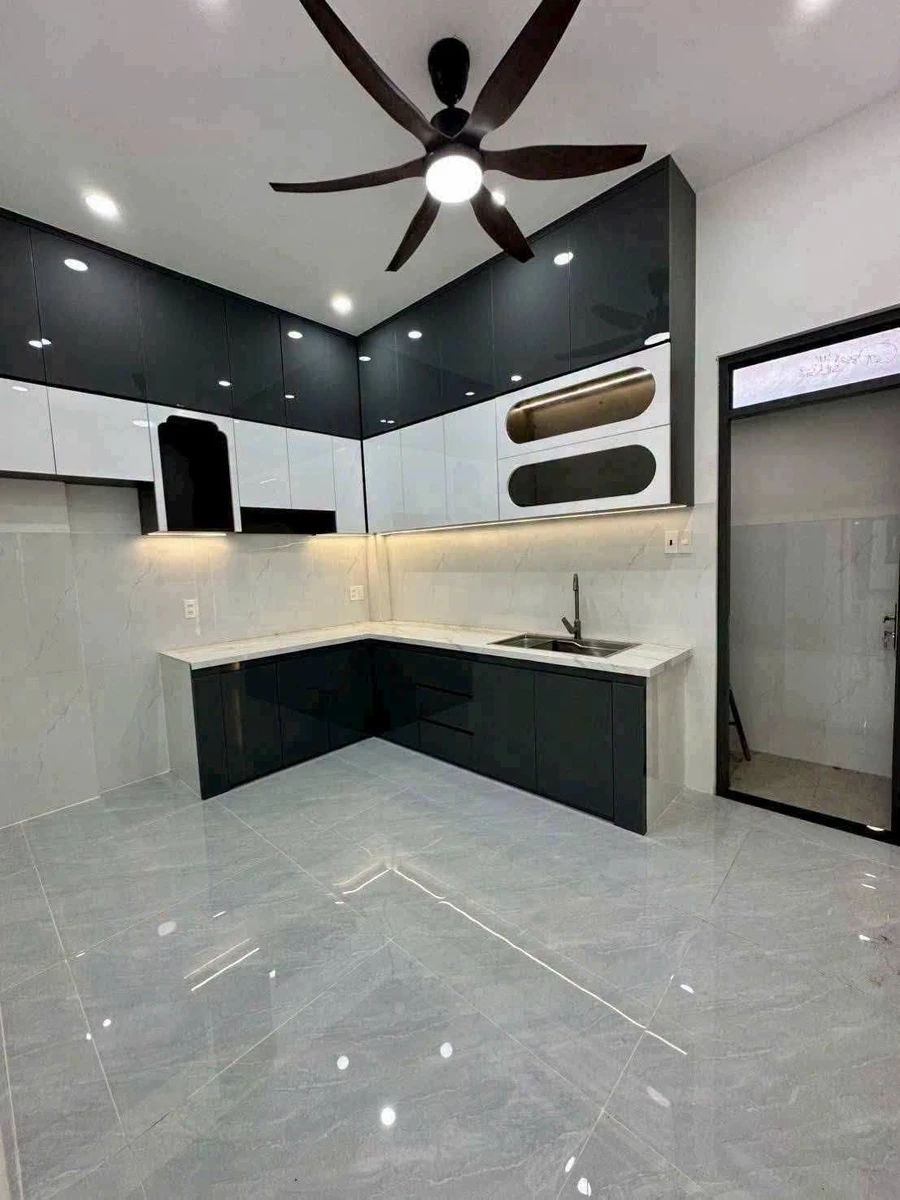 Bán nhà mặt tiền Nam Cao Rạch Giá, 60 m², 2,45 tỷ - Ảnh thu nhỏ 3