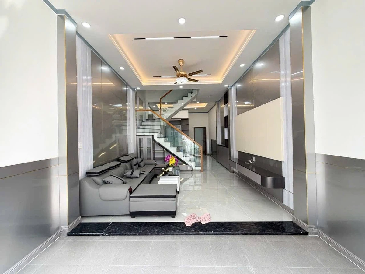Nhà 1 trệt 1 lầu 120m² bán 2.8 tỷ Bình Hòa - Ảnh thu nhỏ 2