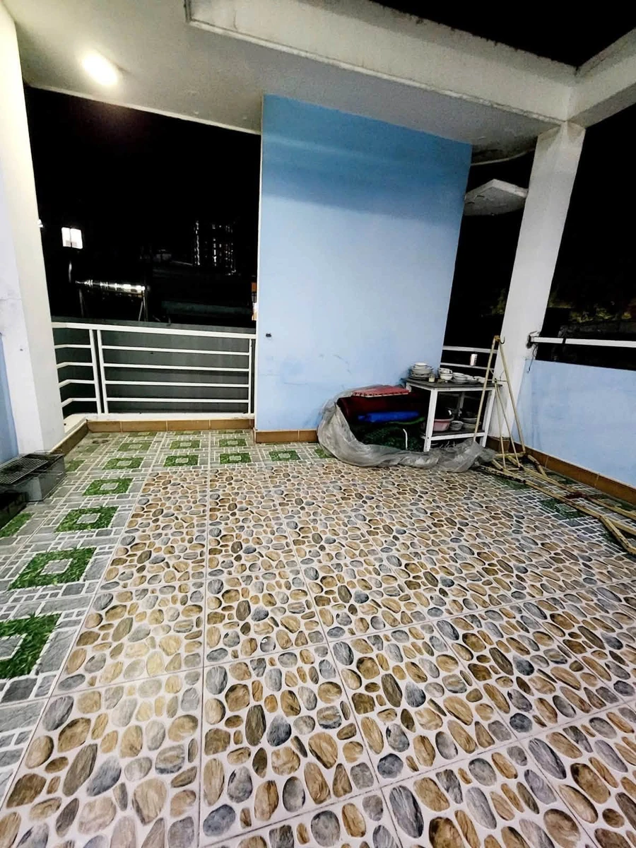 Bán nhà 5 tầng 5PN hẻm thông đường Sư Vạn Hạnh, đối diện BV Nhi Đồng, Quận 10 - Ảnh thu nhỏ 3