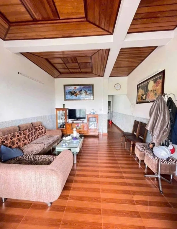 Bán nhà 2 tầng 64m2 đường 3/4, Phường 3, Đà Lạt giá 3 tỷ