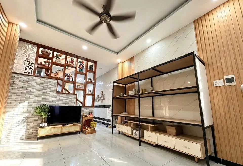 Bán nhà 2 tầng 55m2, 2 phòng ngủ, ô tô tới cửa, đường Quang Trung, Phường 8, Gò Vấp - Ảnh 1