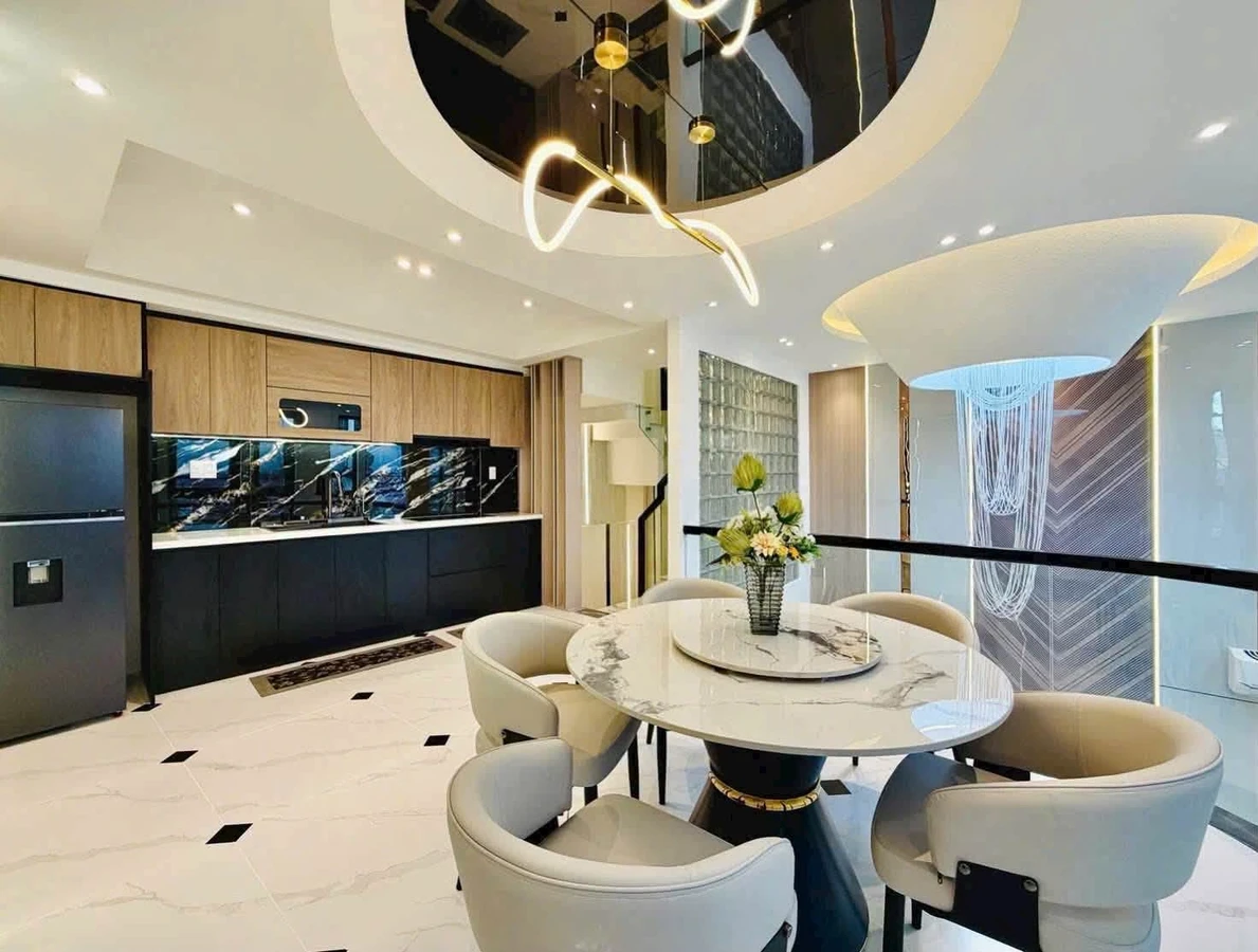 Bán nhà mới xây hẻm xe hơi có gara ô tô, 6,3x7m, đường Lý Thường Kiệt, Gò Vấp - Ảnh thu nhỏ 2