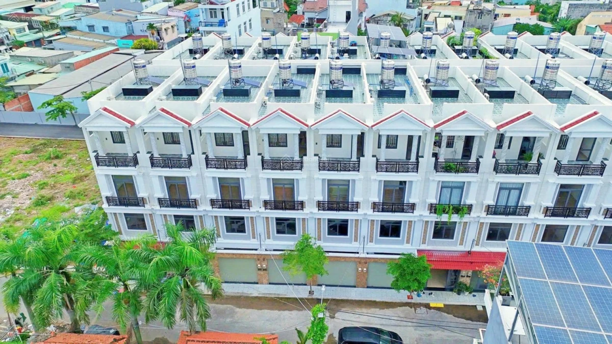 Chủ ngộp giảm mạnh 1 tỷ / căn - còn 4 căn nhà phố đồng bộ ven sông Sài Gòn, liền kề Vạn Phúc City - Ảnh thu nhỏ 2