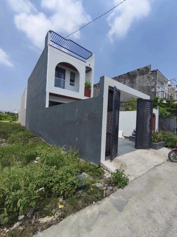 Bán nhà gác lửng mặt tiền Lái Thiêu 87, 40,9m2, giá 2,75 tỷ, Thuận An, Bình Dương 076981427