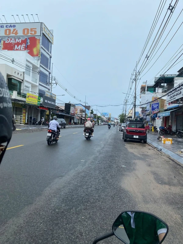 Bán đất trung tâm Dương Đông 300m2, giá hơn 2 tỷ