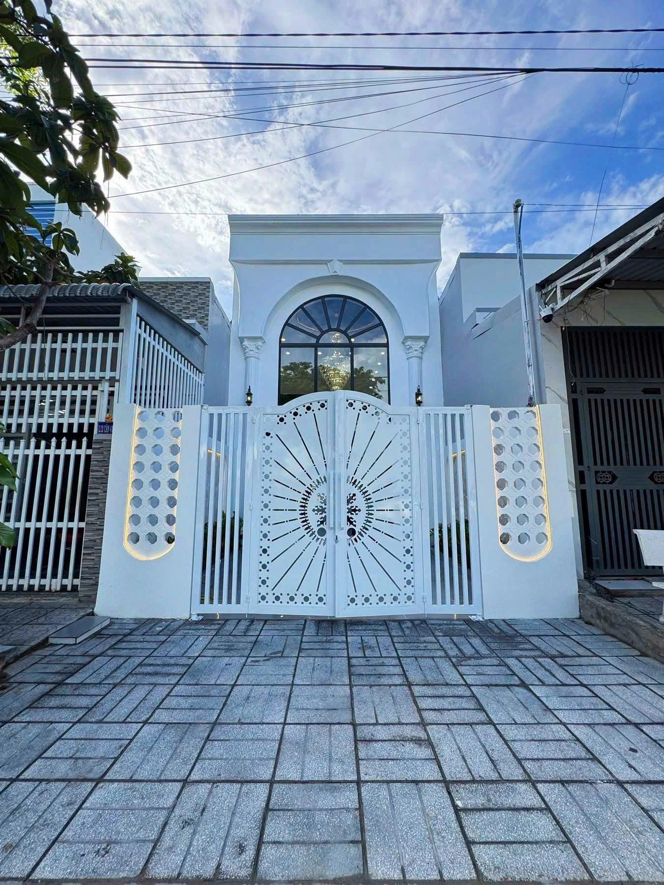 Bán nhà 1 trệt 1 lửng 91m² Rạch Giá 3,35 tỷ - Ảnh 1