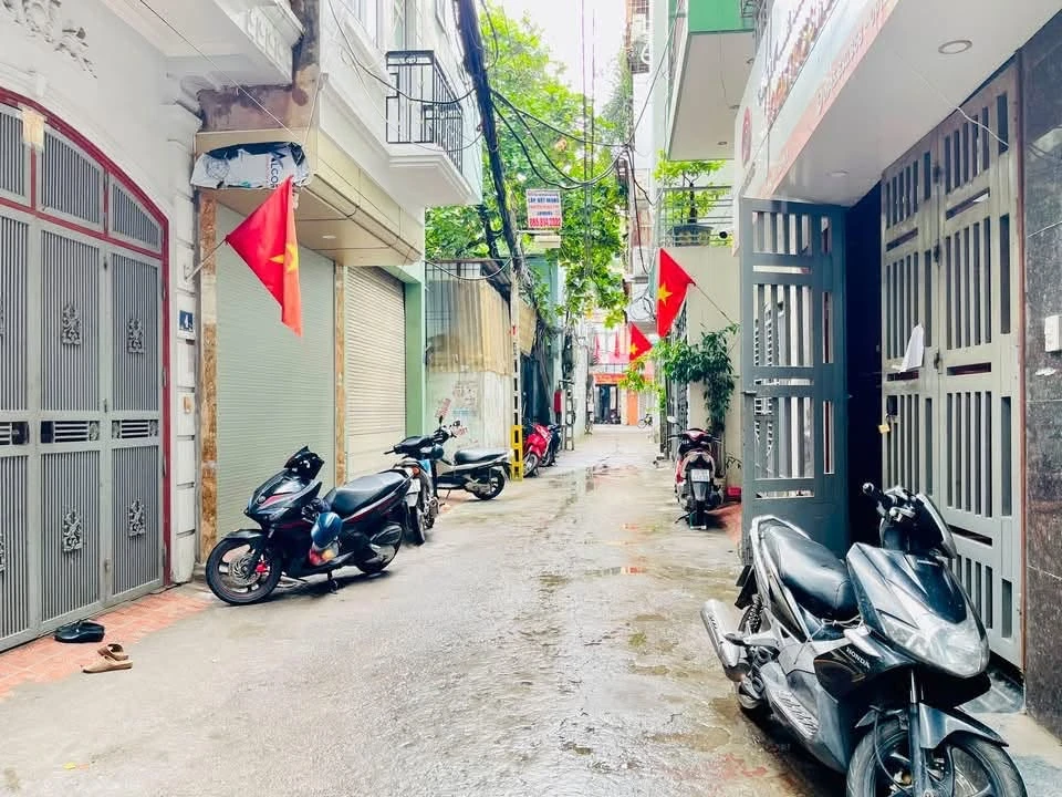 Bán nhà 43m² 5 tầng Hoàng Mai hơn 10 tỷ - Ảnh 1