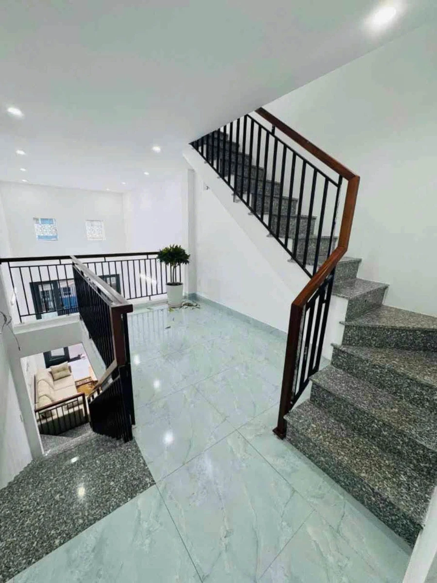 Bán nhà kiệt 3 tầng 40m² đường Hà Huy Tập, Thanh Khê, Đà Nẵng - Ảnh thu nhỏ 2