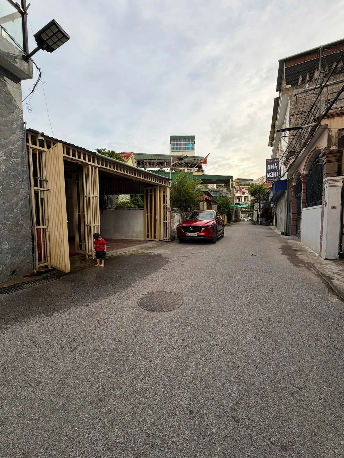Bán nhà riêng 104,7m2 Nguyễn Thái Học Quận 1 - Ảnh 1