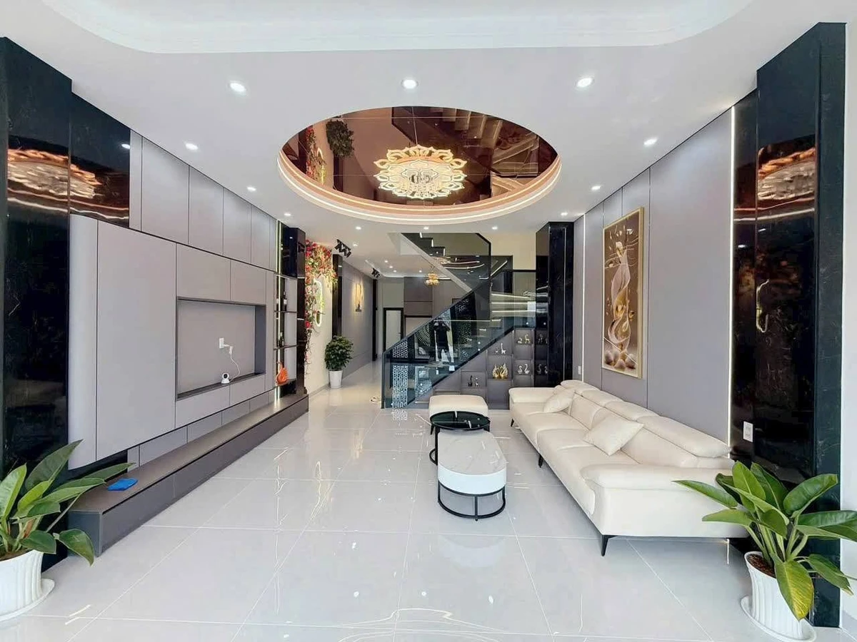 Bán nhà mới 100m² 1 trệt 2 lầu Rạch Giá 4.6 tỷ - Ảnh thu nhỏ 2