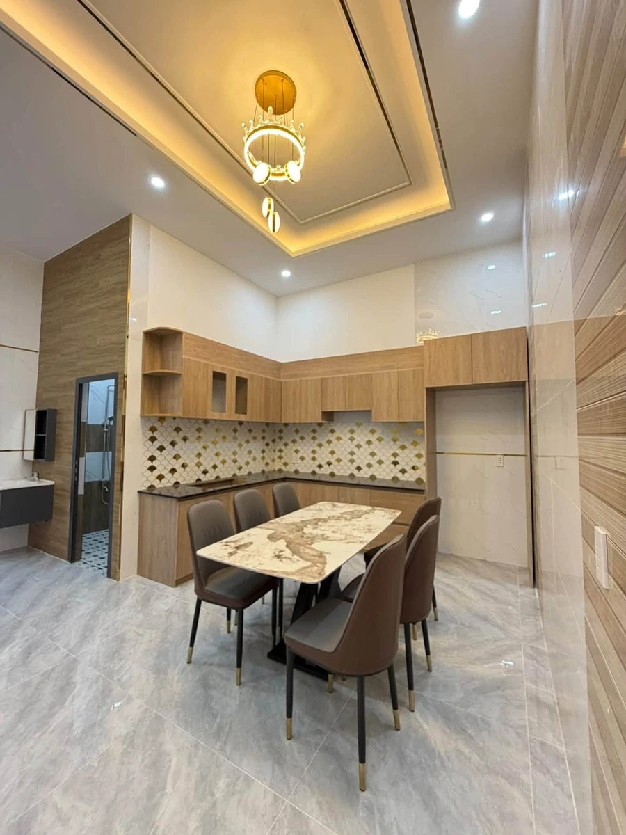 Bán nhà gác lửng 3PN Long Điền, giá 2 tỷ 550 triệu - Ảnh thu nhỏ 5