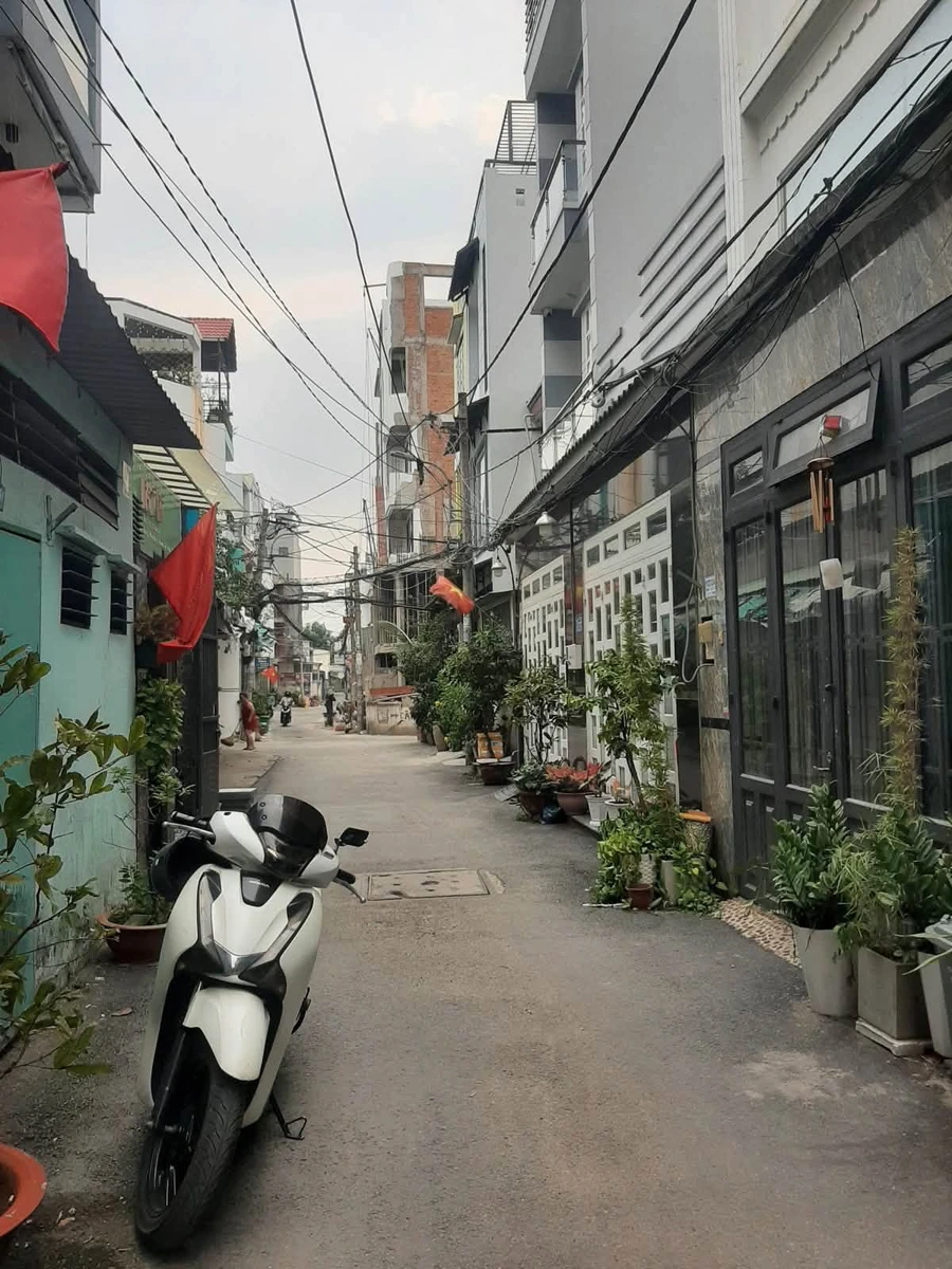 Bán nhà 4 phòng ngủ đường Quang Trung Gò Vấp 5.65 tỷ - Ảnh thu nhỏ 3