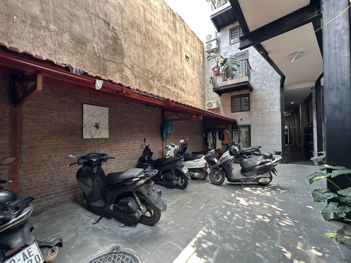 Bán nhà mặt tiền 4,5 tầng 180m² đường Bình Hòa 15, Cẩm Lệ, Đà Nẵng, đang cho thuê 115tr/tháng - Ảnh thu nhỏ 2