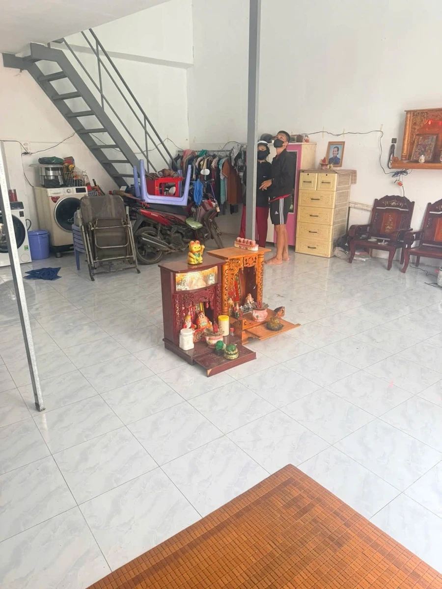 Bán nhà mặt tiền 70m2 gần chợ Bà Hom Bình Tân 4.1 tỷ - Ảnh thu nhỏ 3