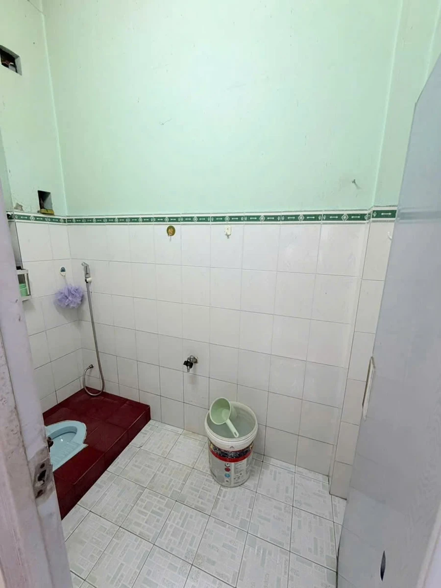 Bán nhà hẻm 4m 30m², trệt lầu 2PN, đường Thạch Lam, Tân Phú, giá 3,6 tỷ - Ảnh thu nhỏ 3