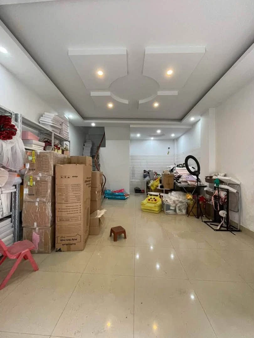 Bán nhà 3 tầng 33m² Trần Nguyên Hãn - Ảnh thu nhỏ 2