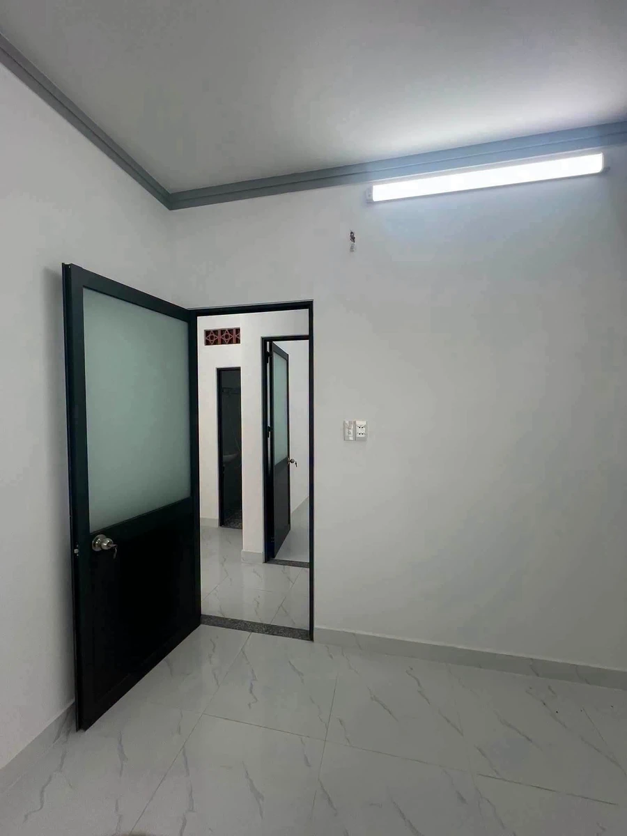 Bán nhà 2 tầng hẻm xe hơi 65,8m2, 2PN 2WC ở Phước Long B - Ảnh thu nhỏ 4