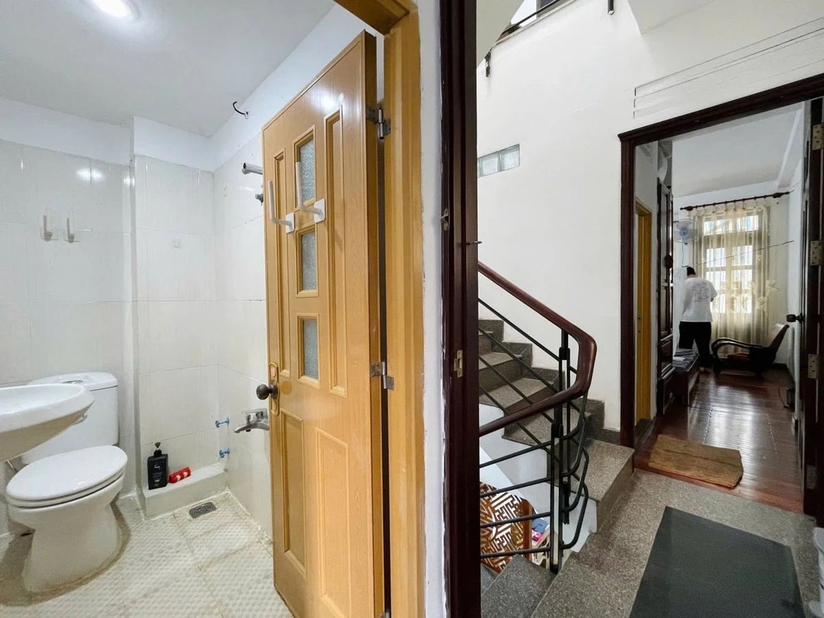 Bán nhà hẻm Phú Nhuận 46m² 4PN 7.99 tỷ - Ảnh thu nhỏ 2