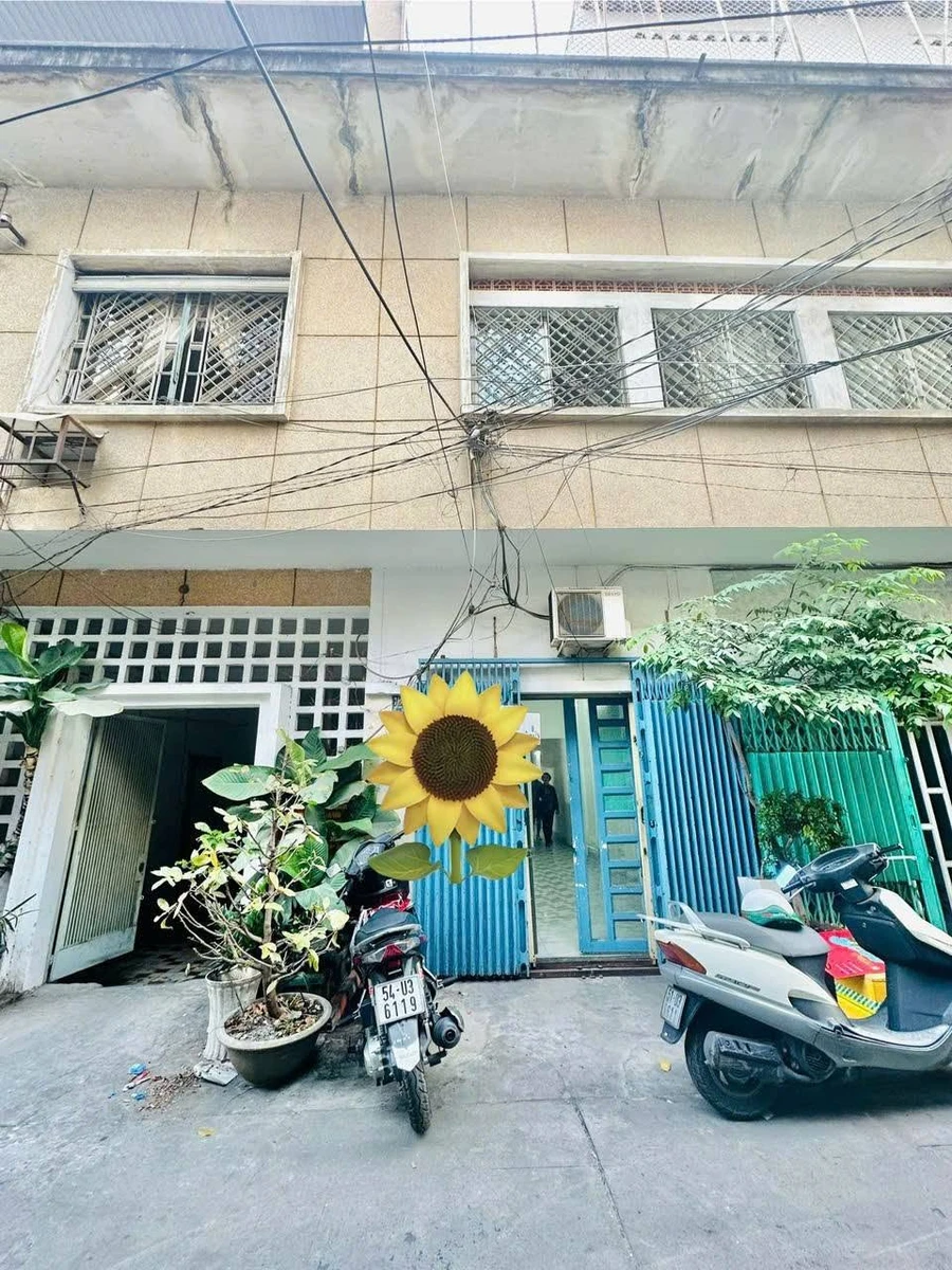 Bán nhà hẻm xe hơi 50m2, Thành Thái, Quận 7 - 3.3 tỷ - Ảnh thu nhỏ 2