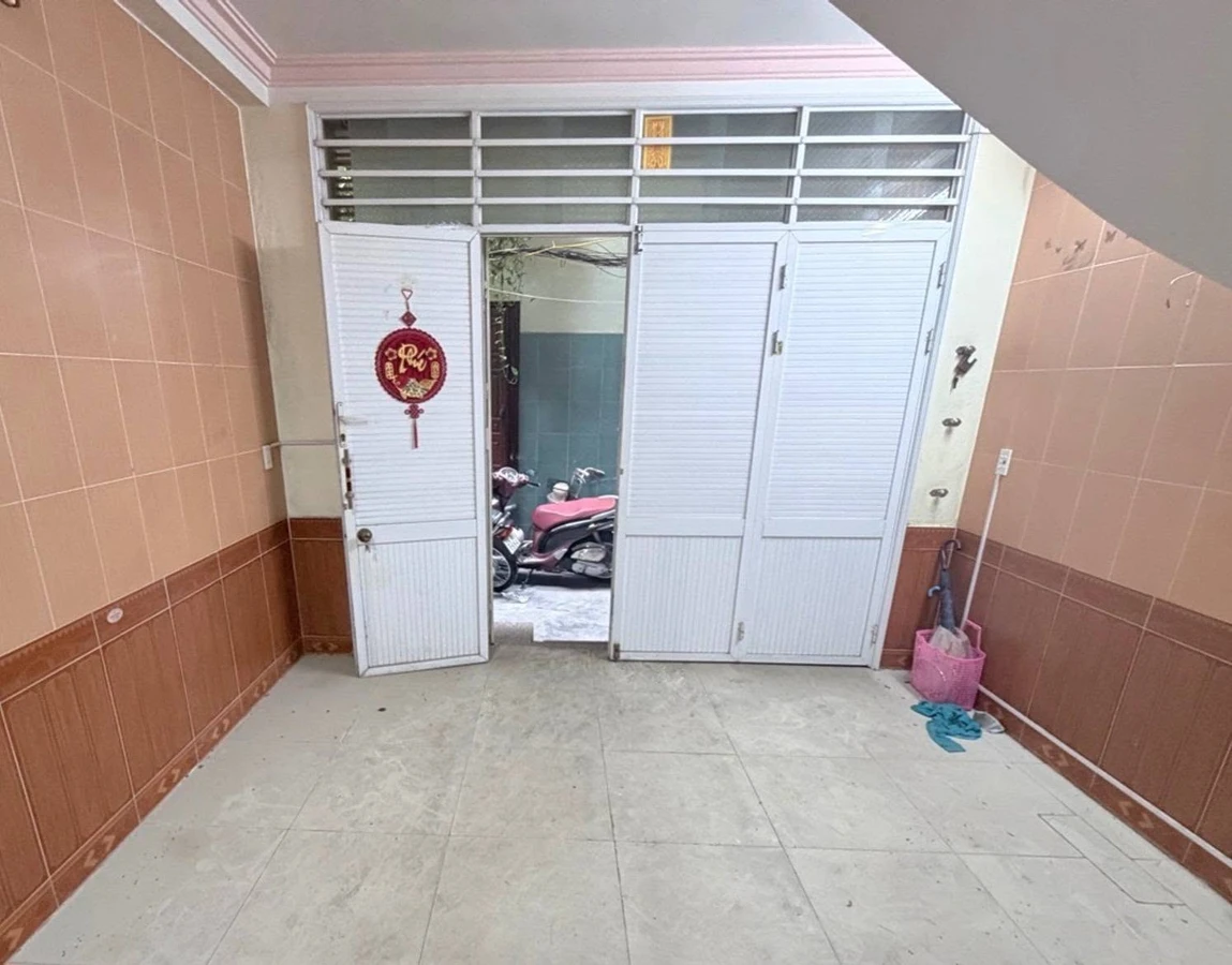 Bán nhà 4 tầng 50m2 Hai Bà Trưng, 3.45 tỷ - Ảnh thu nhỏ 2