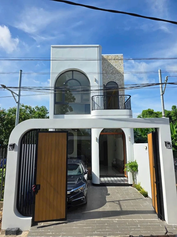 Bán nhà 1 trệt 1 lầu 100m2 Hố Nai, Bình Dương 3,55 tỷ