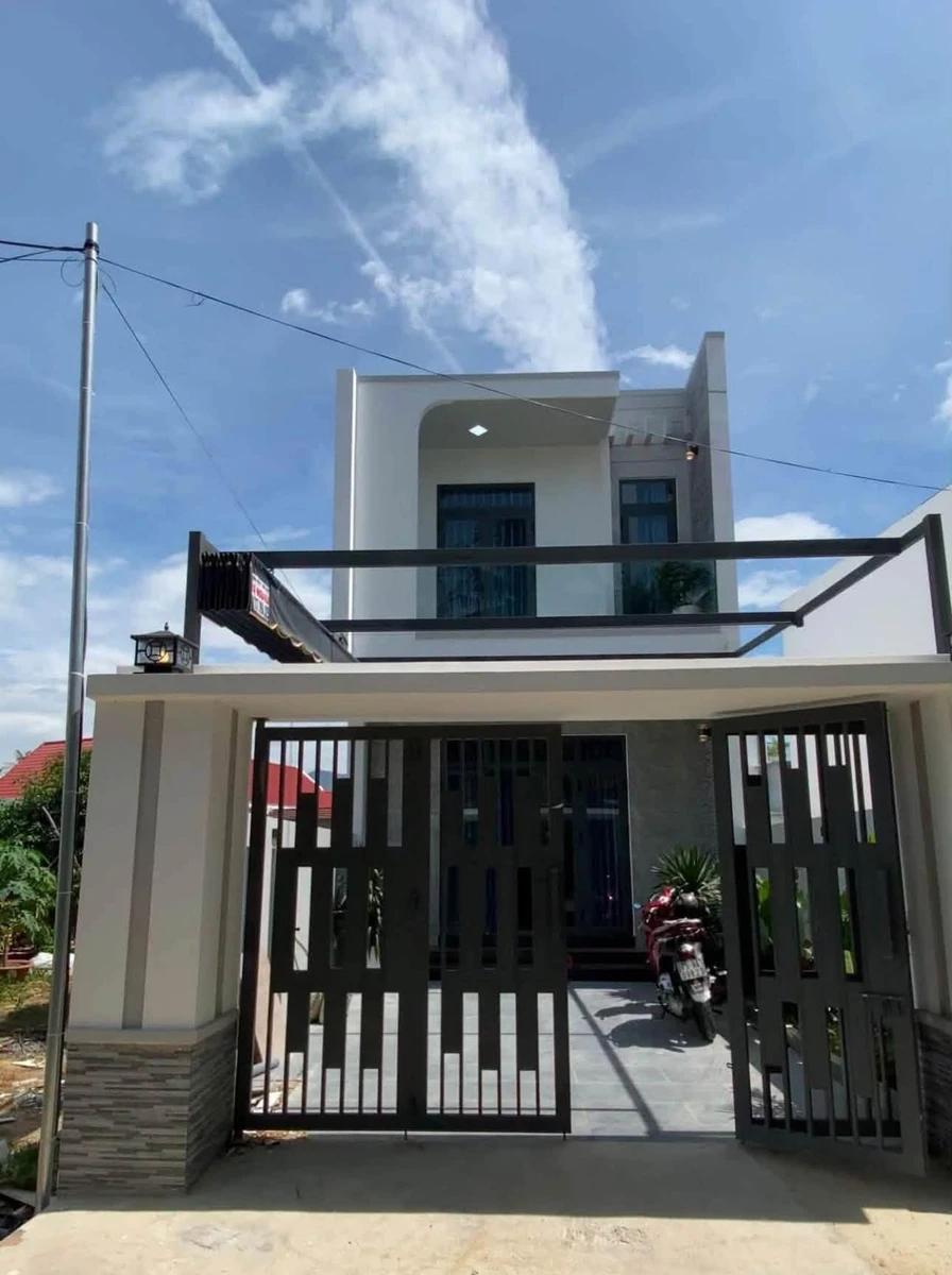 Bán nhà 3 phòng ngủ 96m² Diên Diền 2 tỷ 290 triệu - Ảnh 1